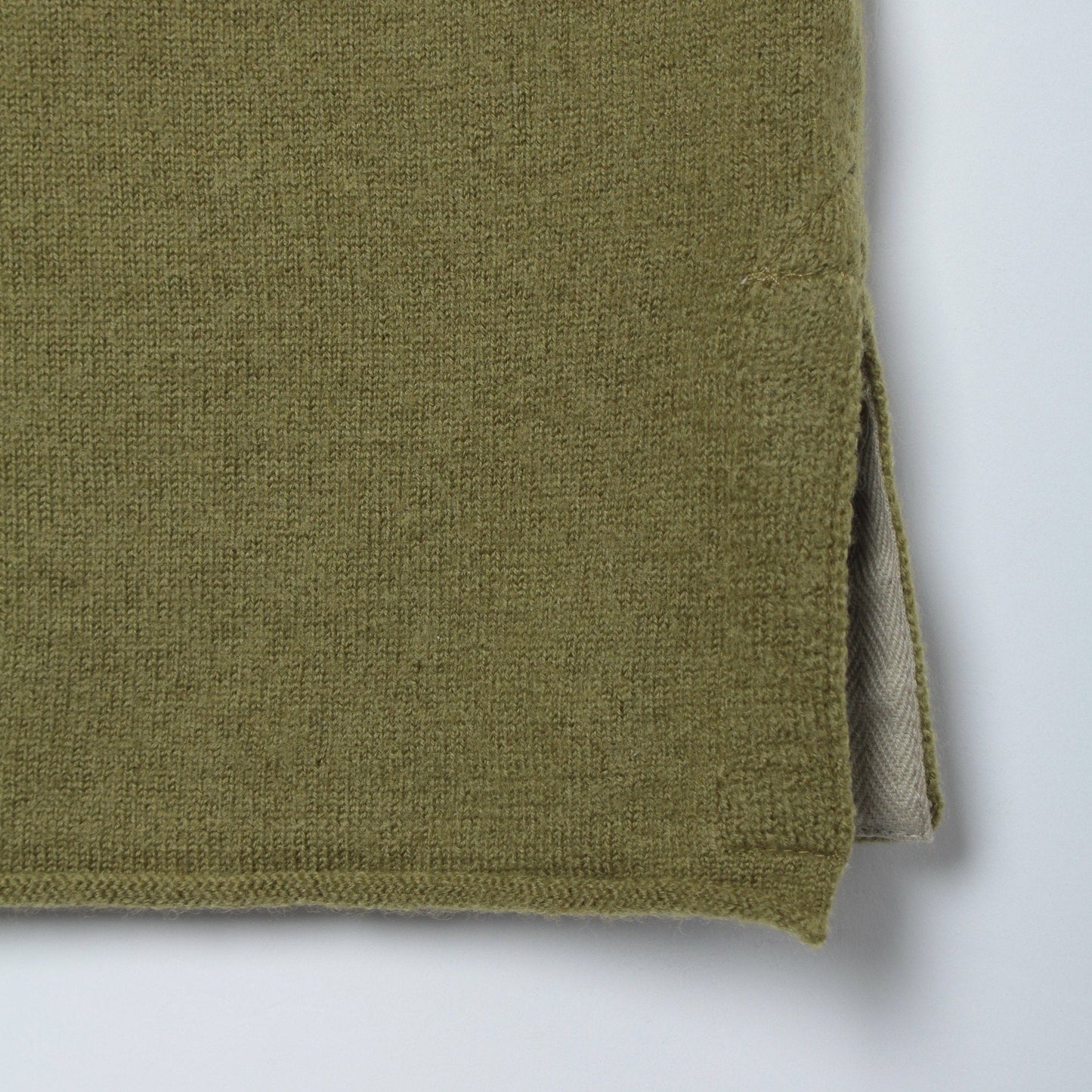 FELTED ROUGH WOOL KNIT