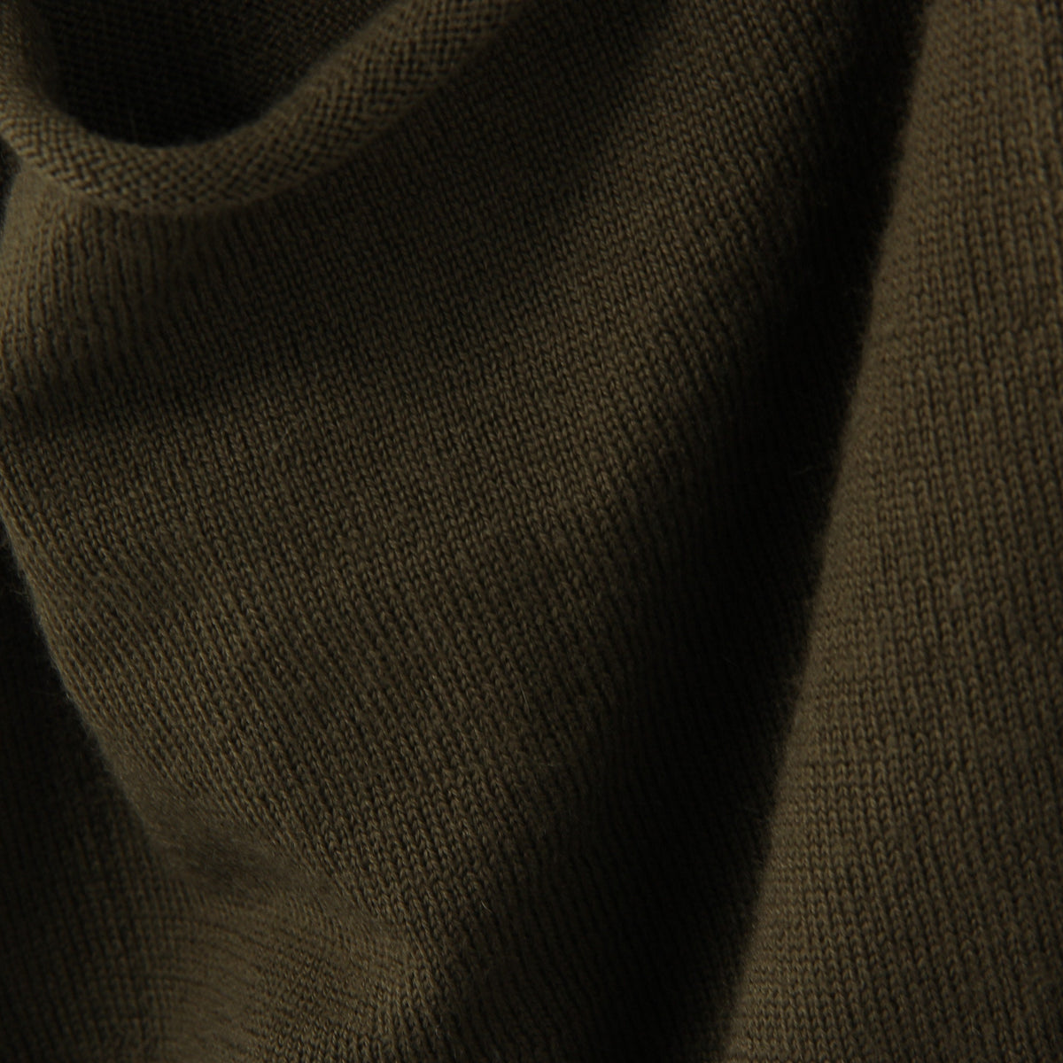 CLASSIC MERINO KNIT