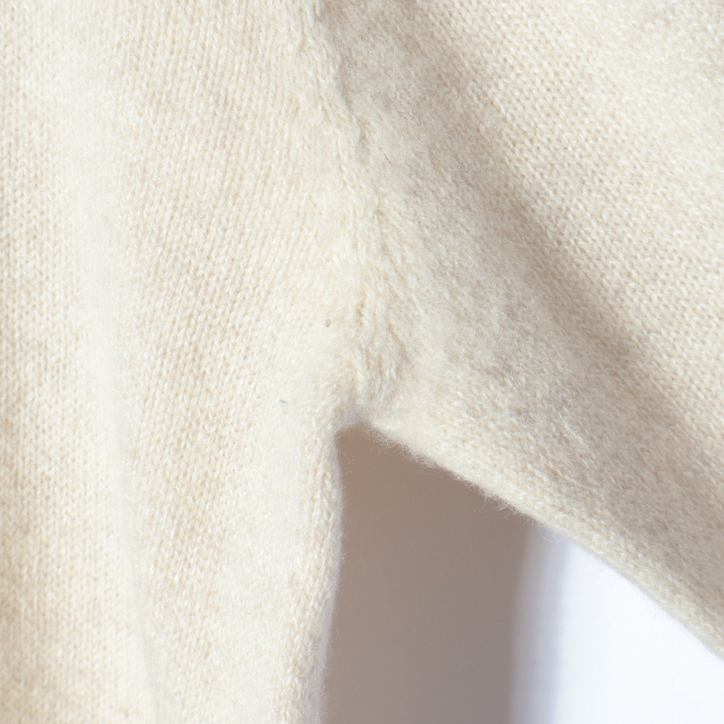 TWISTED CASHMERE WOOL KNIT