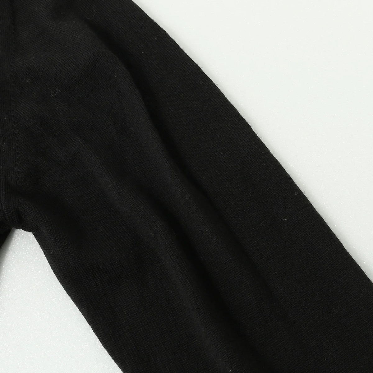 CLASSIC MERINO KNIT