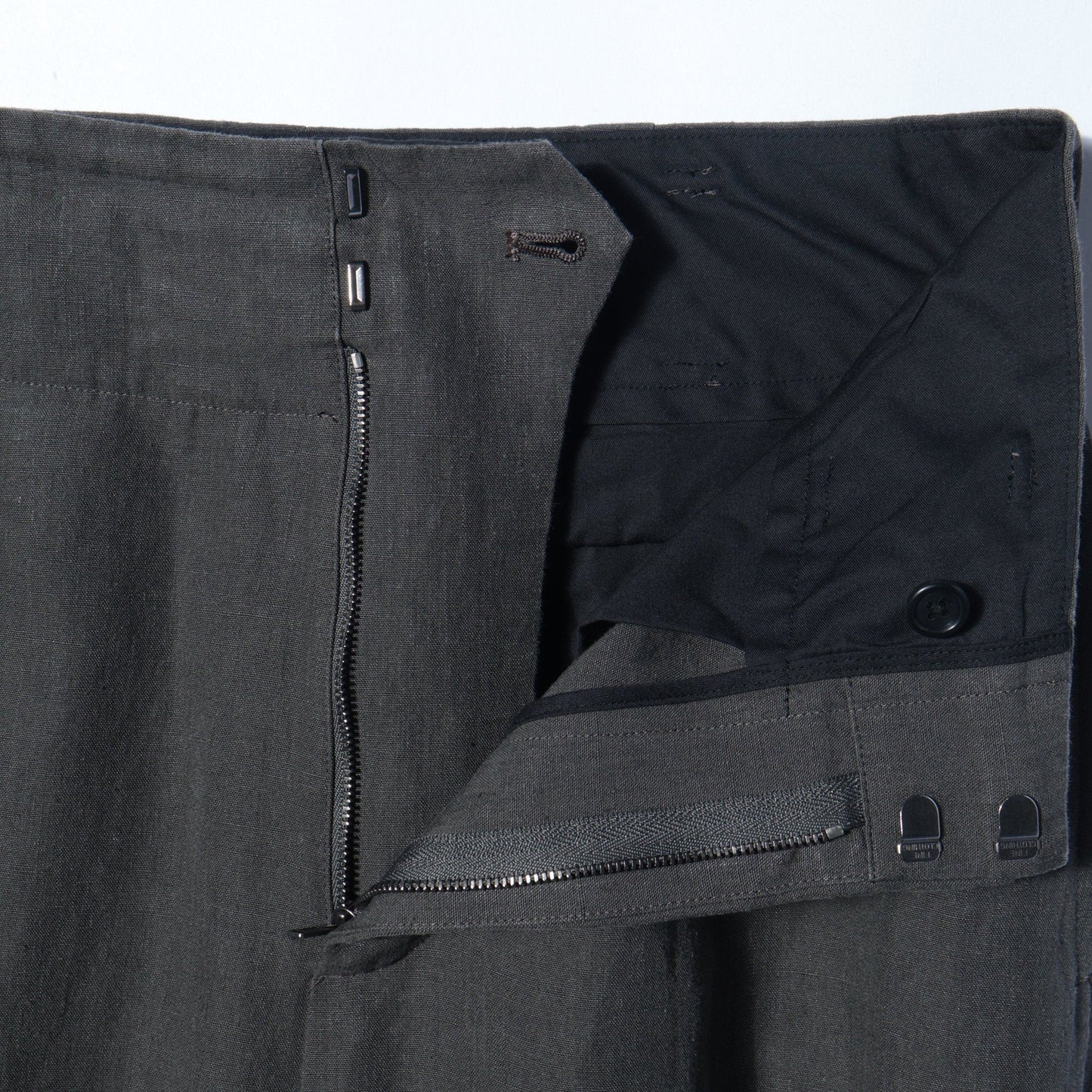LINEN TROUSERS