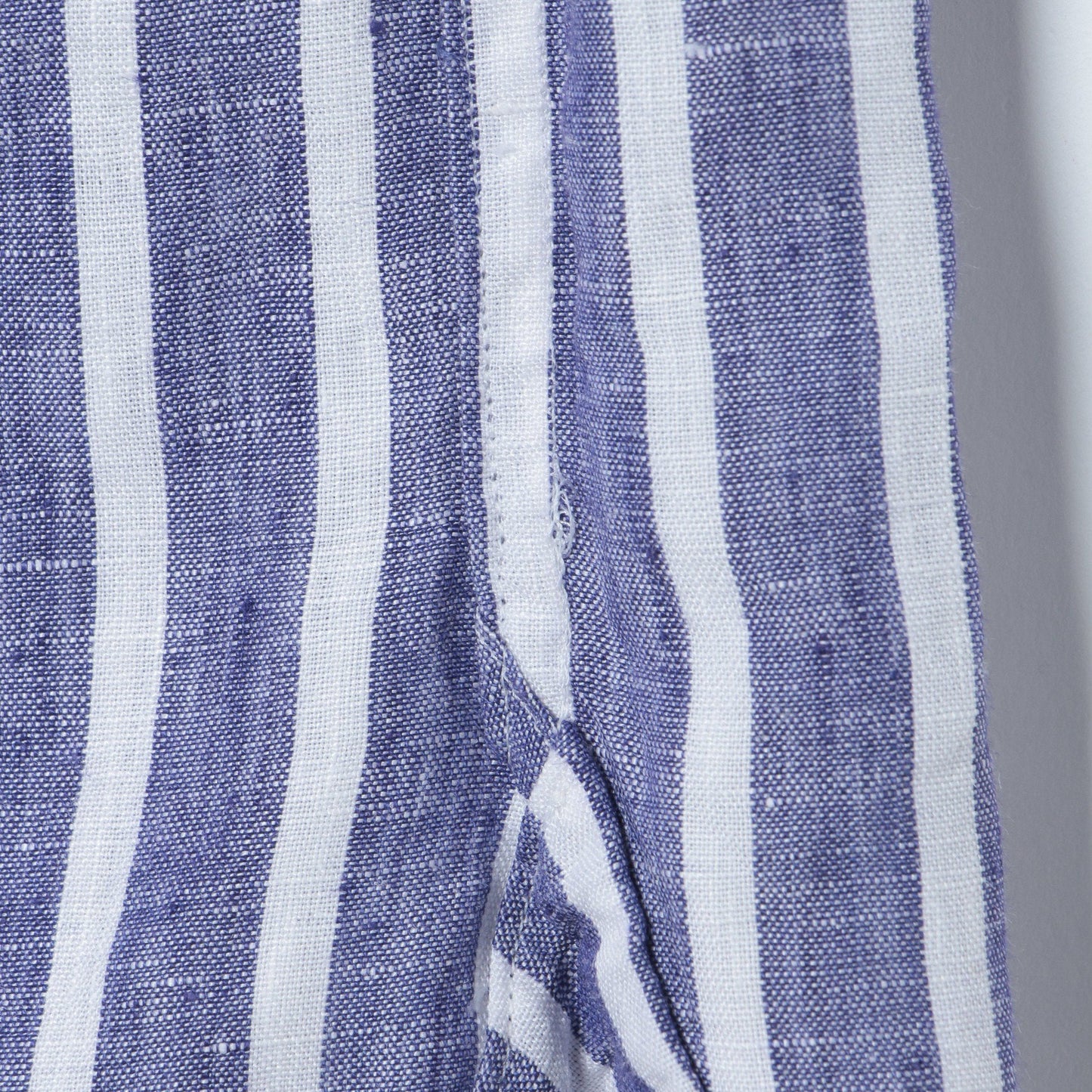 WIDE STRIPE LINEN SHIRT