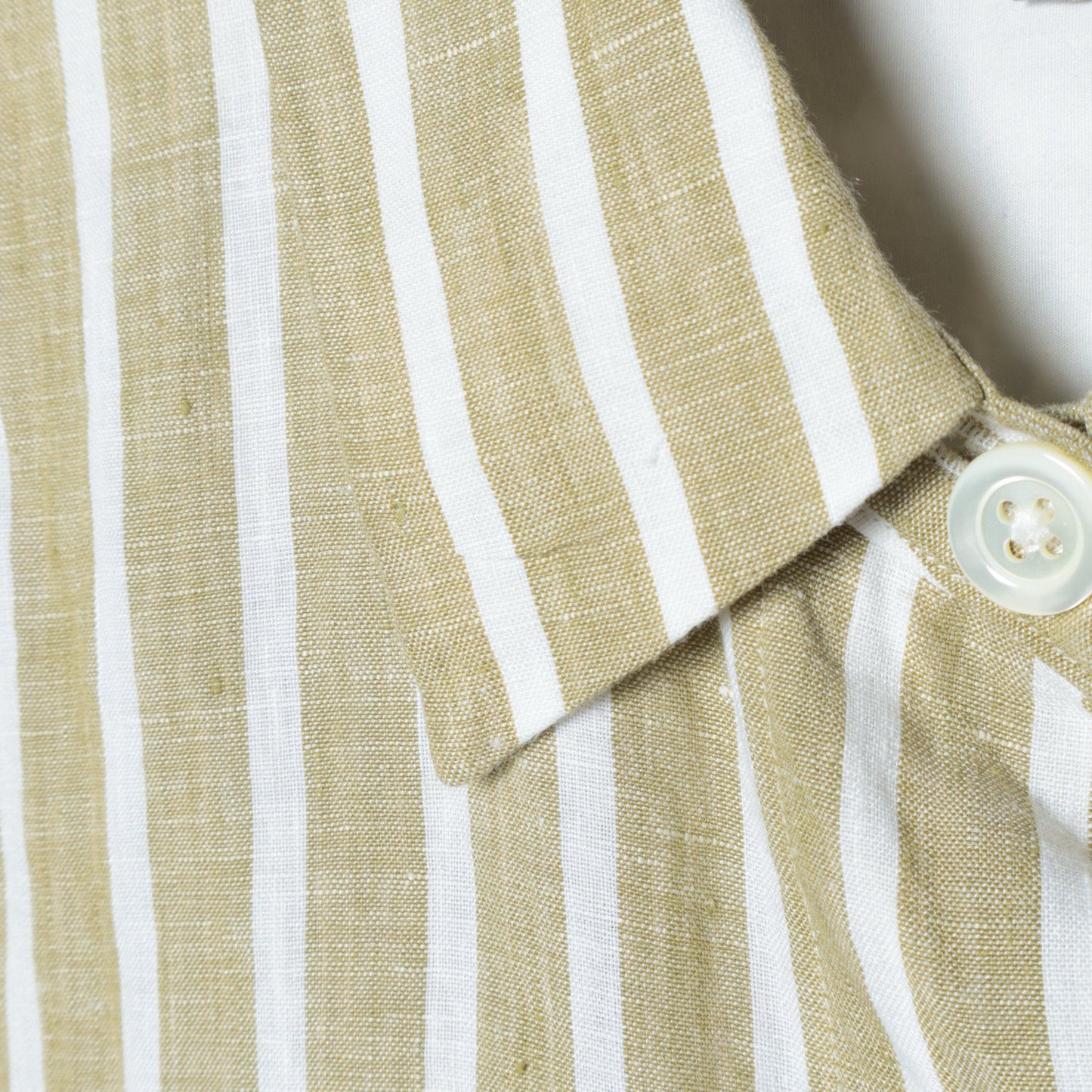 WIDE STRIPE LINEN SHIRT