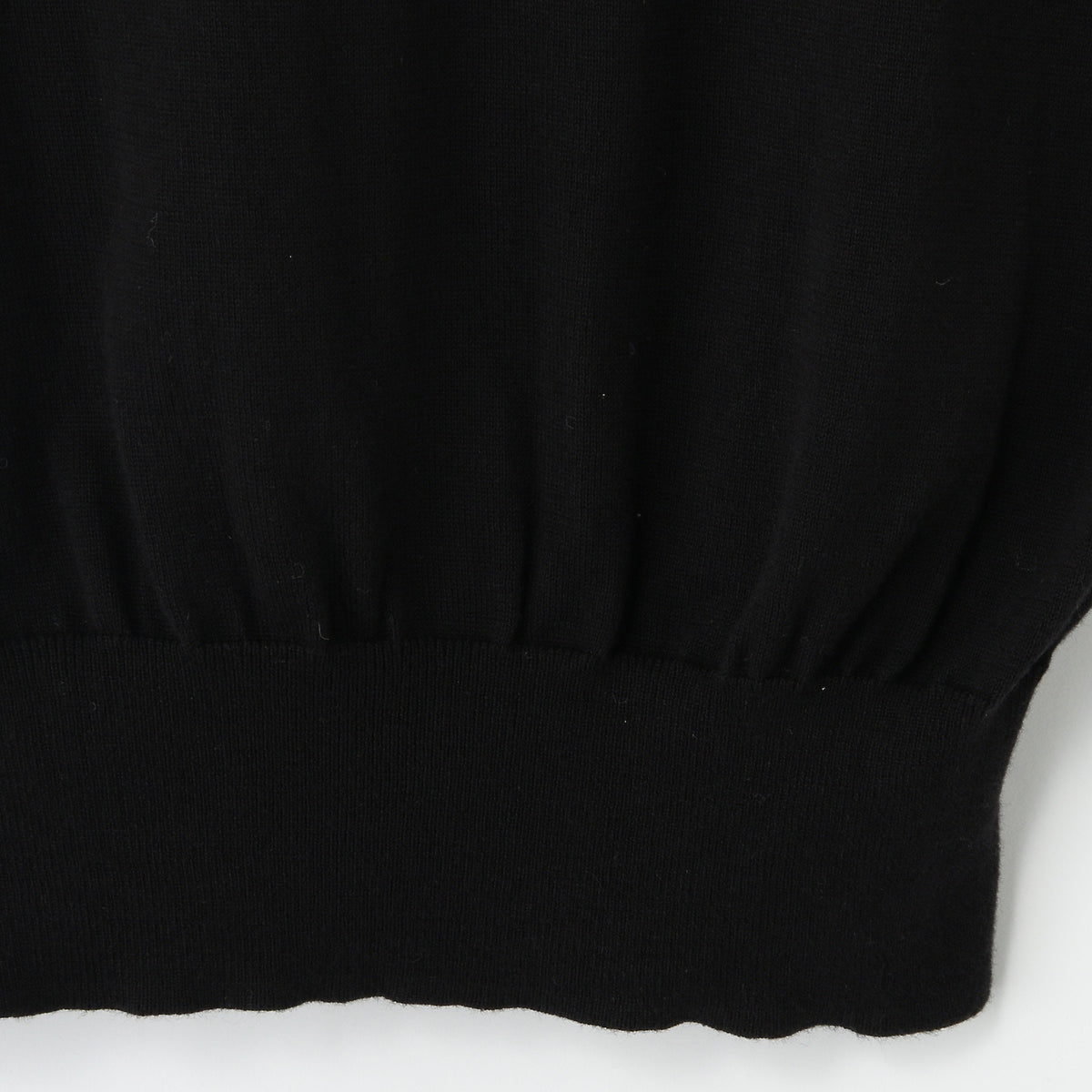 FINE COTTON LINEN KNITWEAR