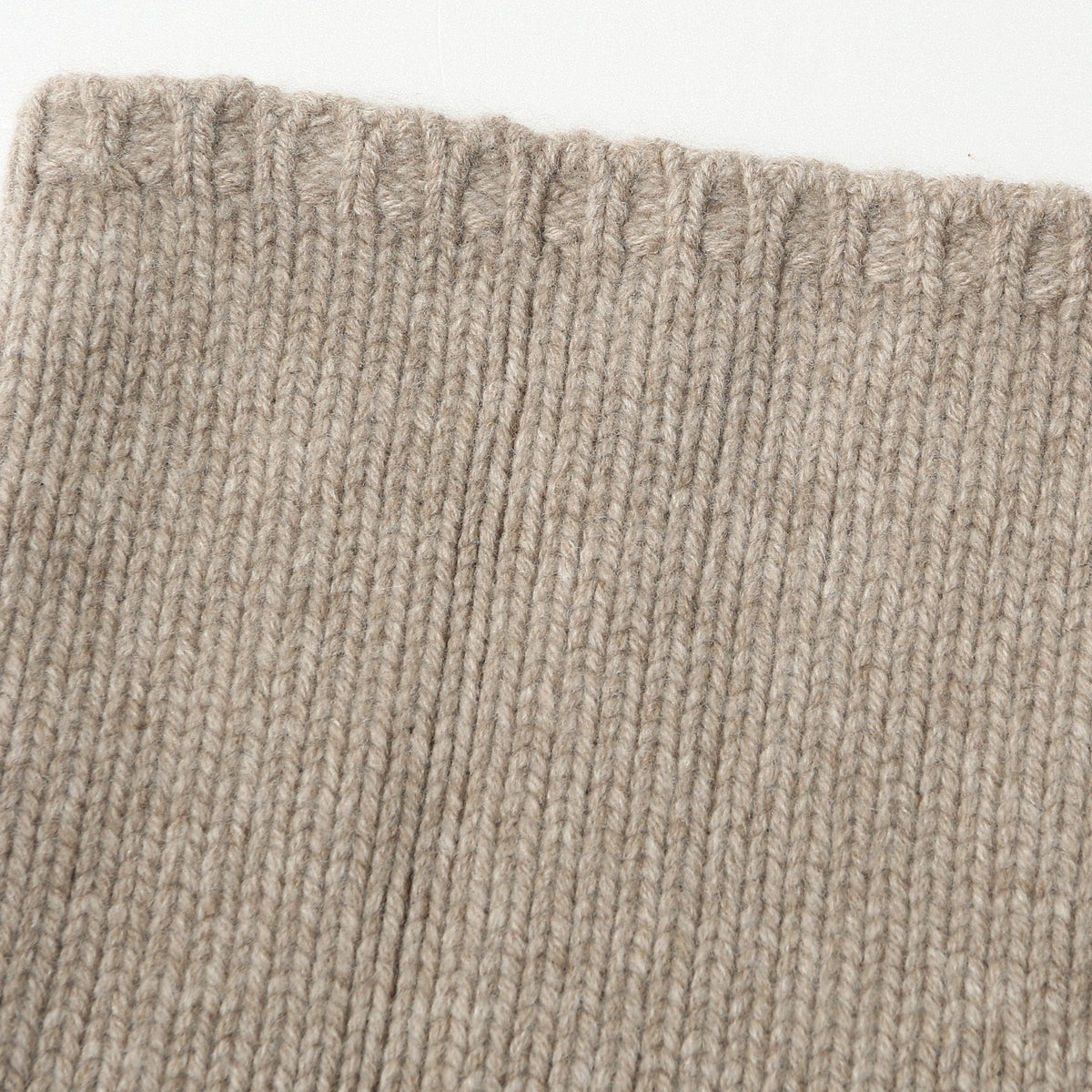 MERINO CASHMERE NECKWARMER SCARF