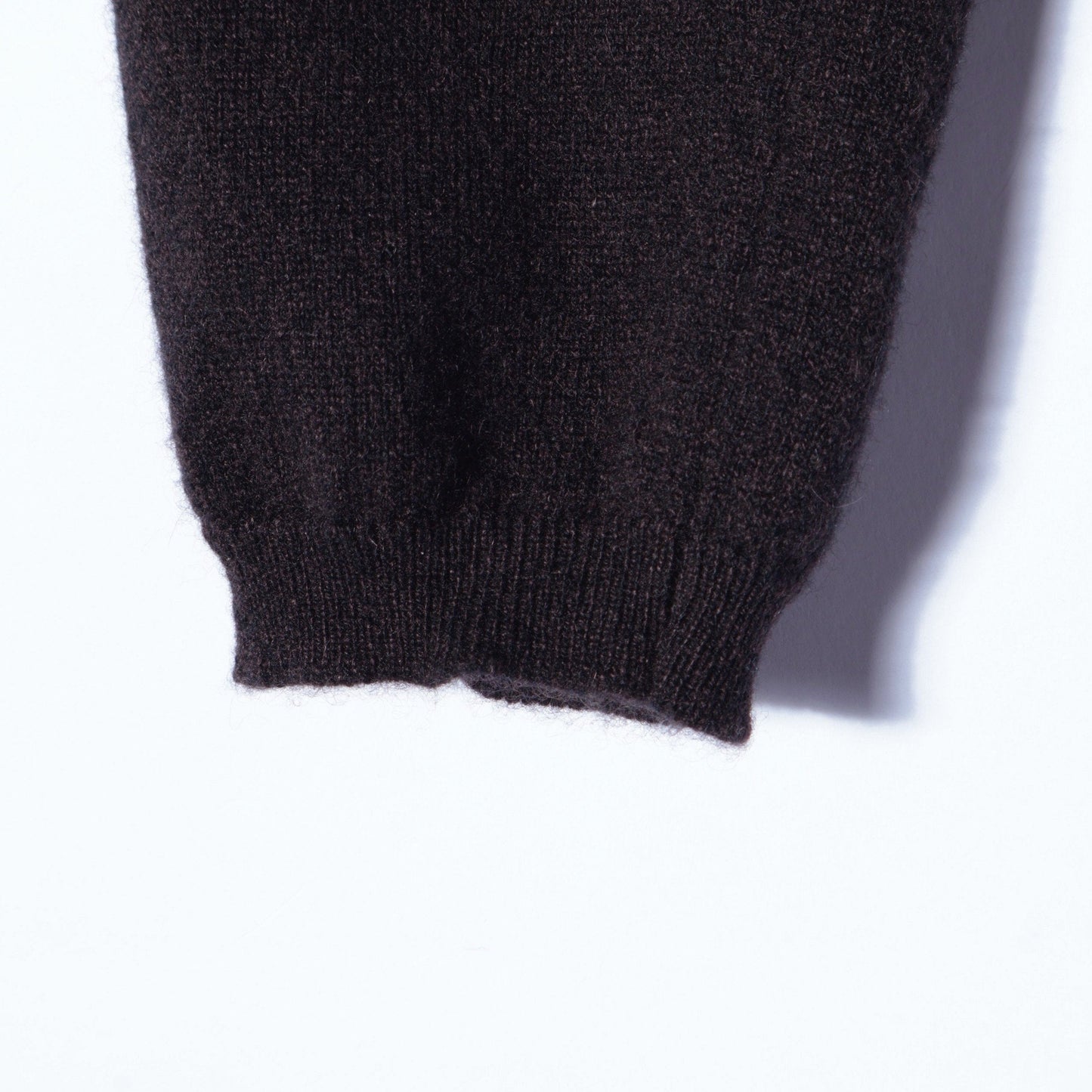 CASHMERE DEEP TRIM T-SHIRT KNIT