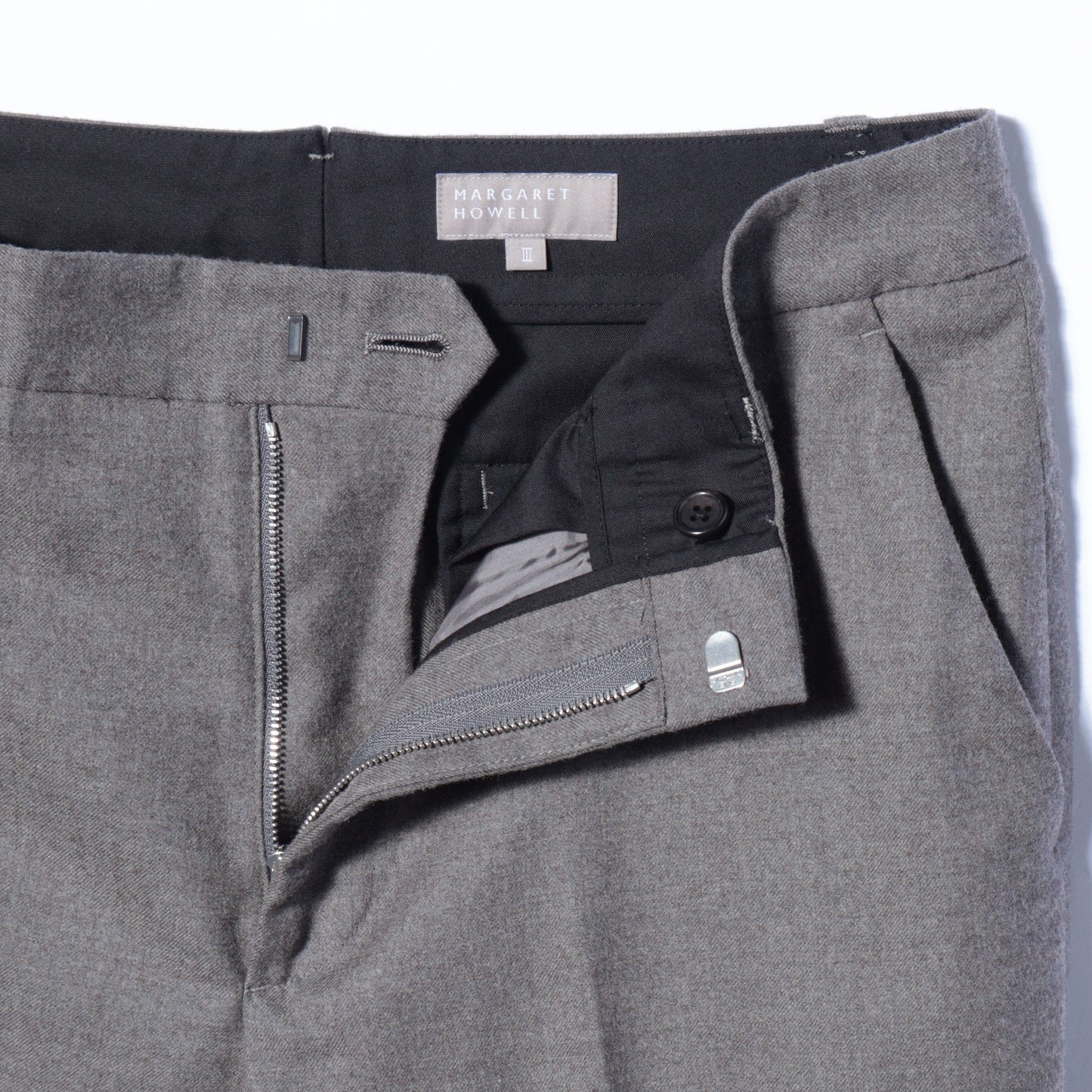 FINE WOOL FLANNEL TROUSERS