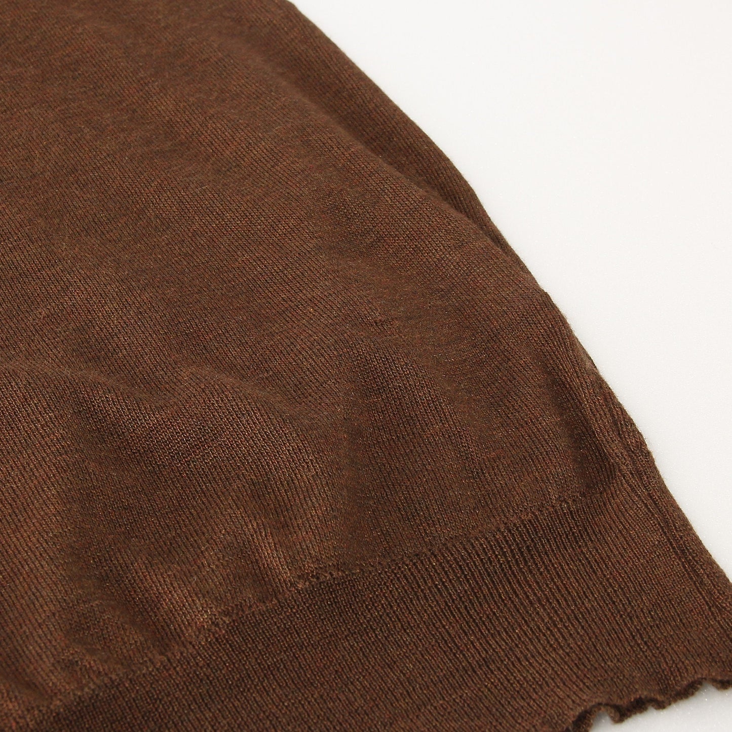 CLOSE NECK T SHIRT KNIT