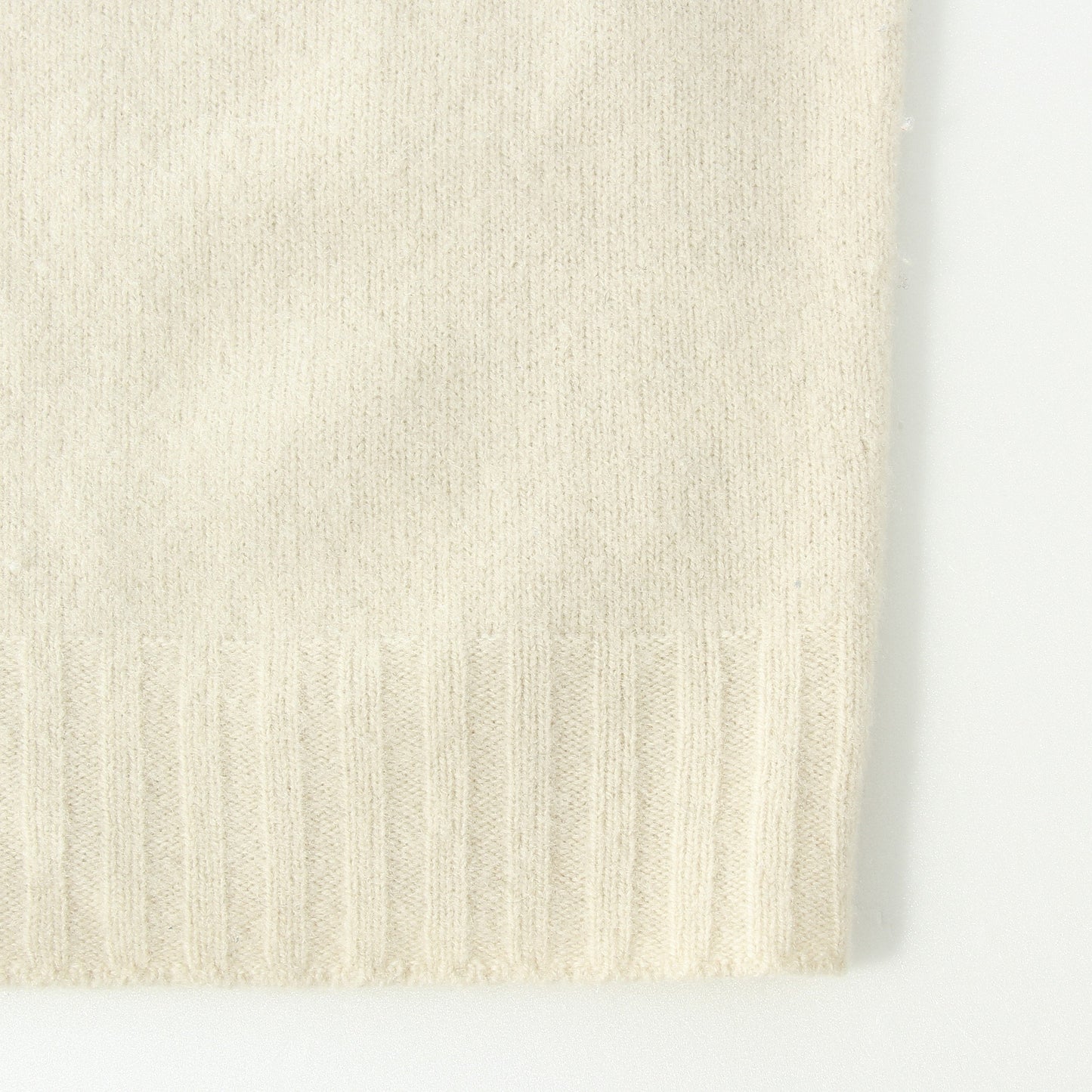 BULKY WOOL KNIT