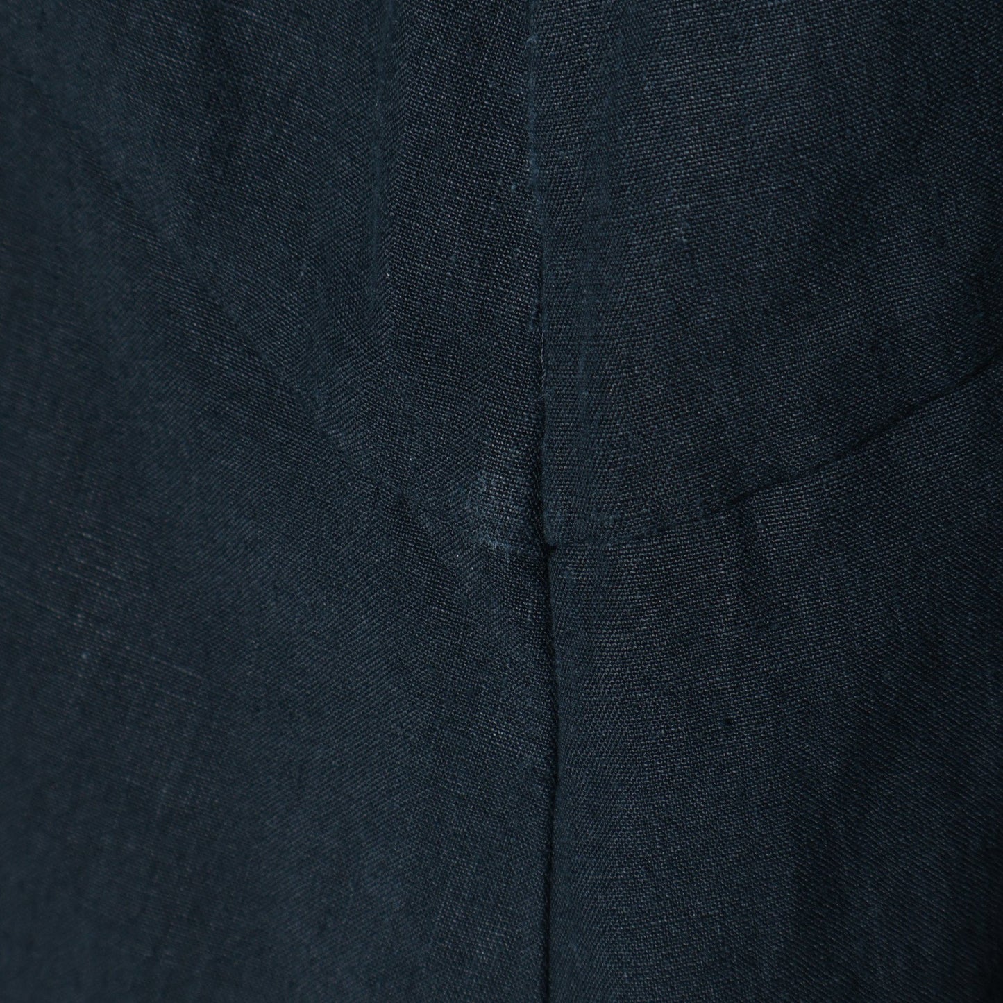DENSE FINE LINEN SKIRT