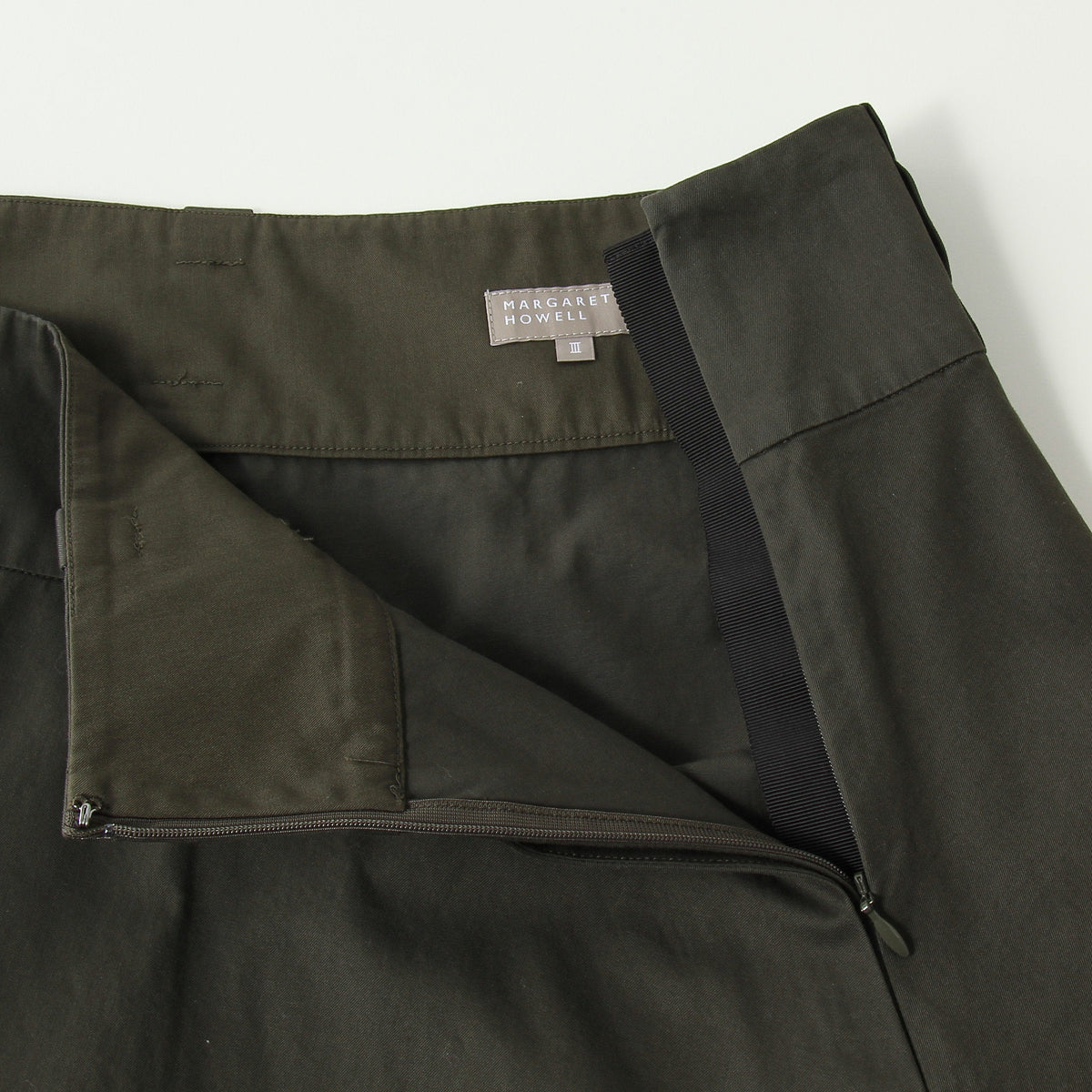 DENSE FINE COTTON TWILL SKIRT