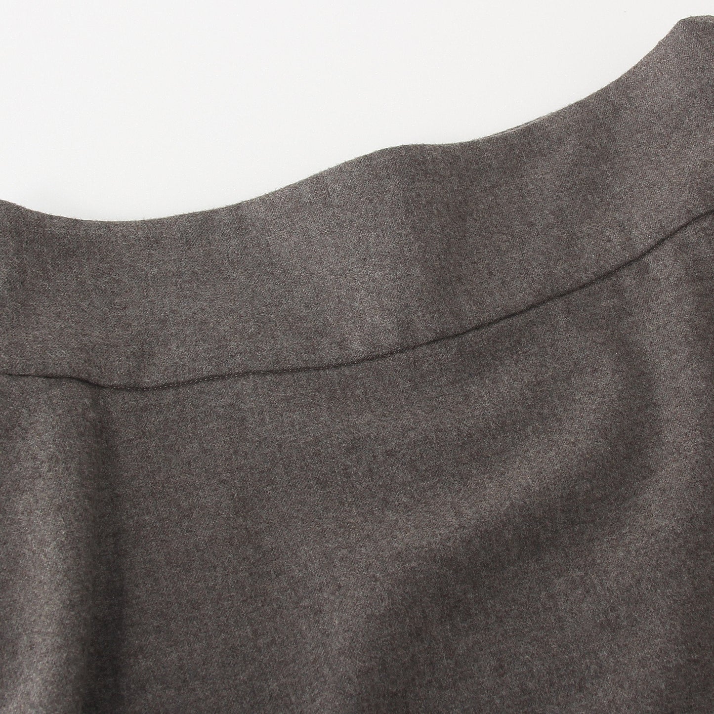 FINE WOOL FLANNEL SKIRT