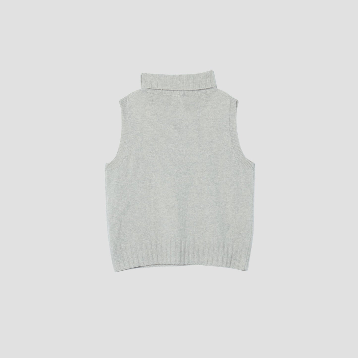 SLEEVELESS TURTLE NECK KNIT