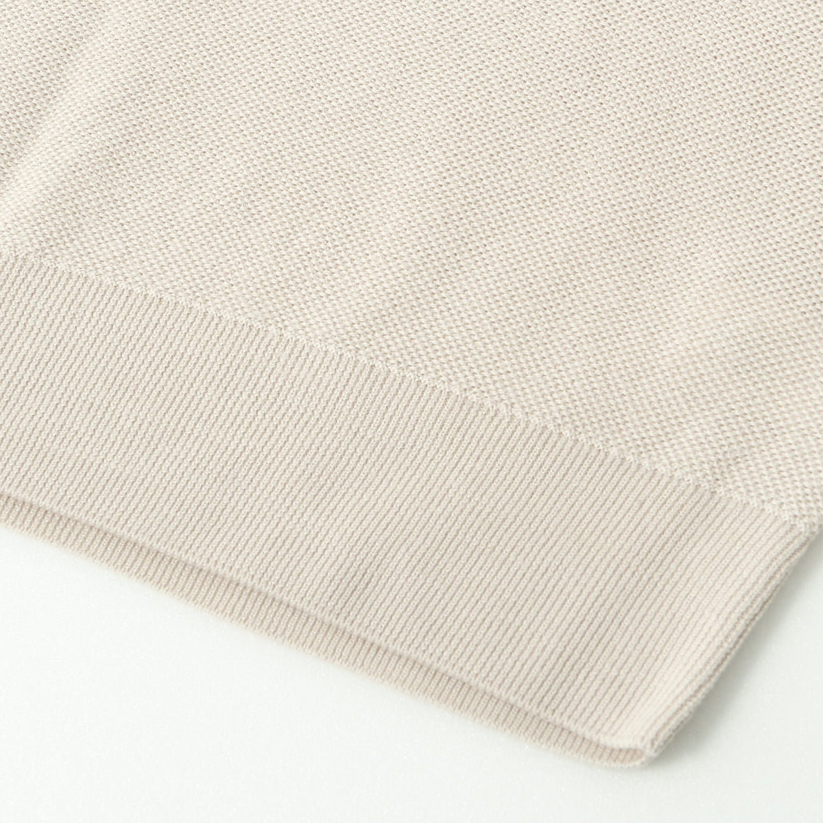 WORSTED WOOL KNIT