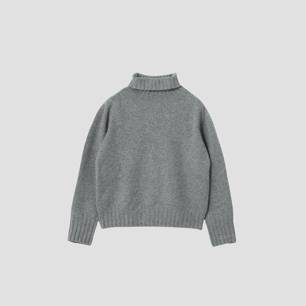 WIDE ROLL NECK KNIT