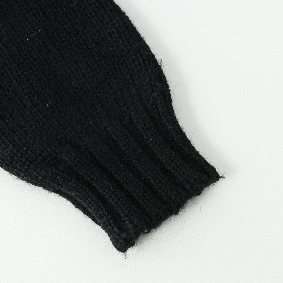 BRITISH WOOL KNIT