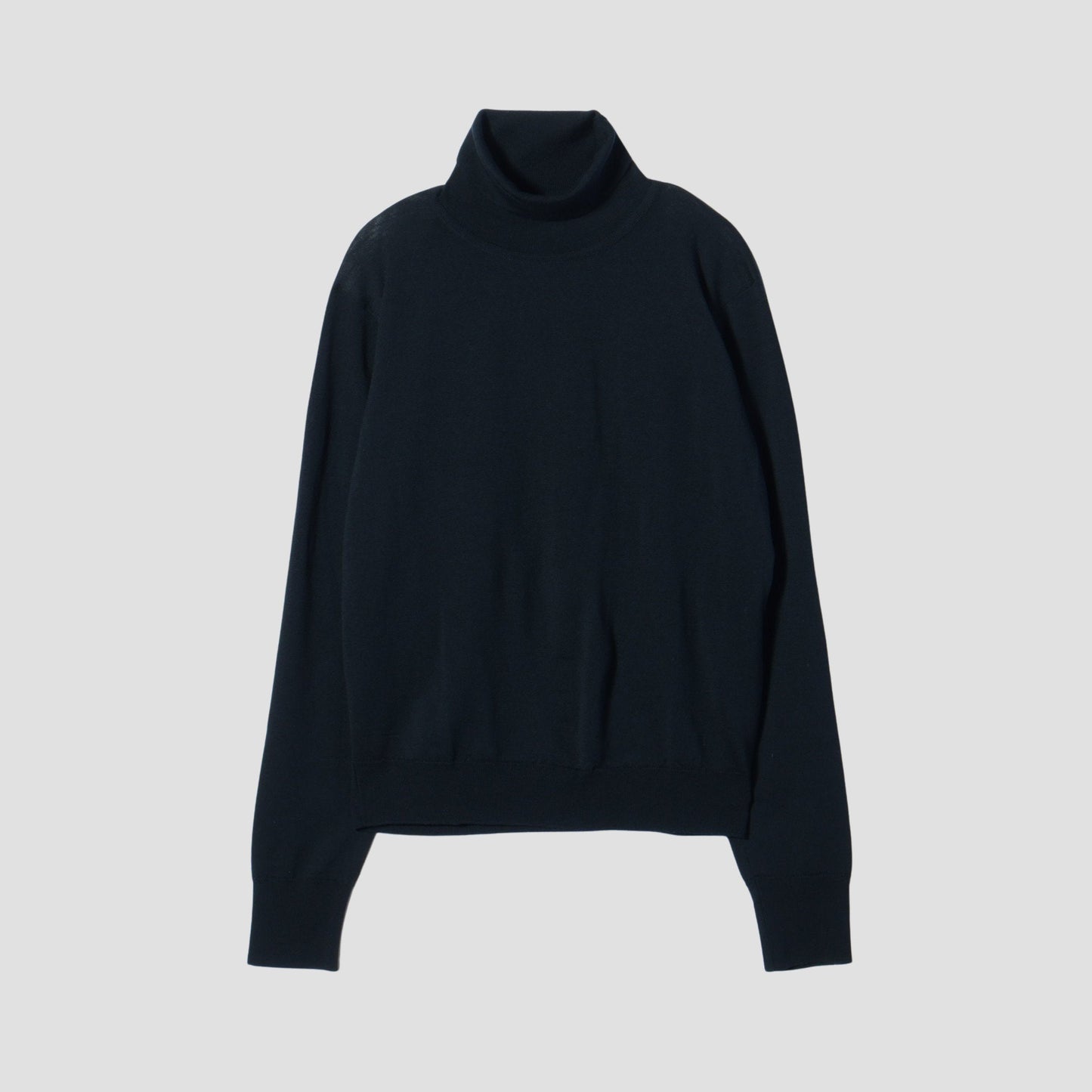 WOOL TURTLE NECK KNIT
