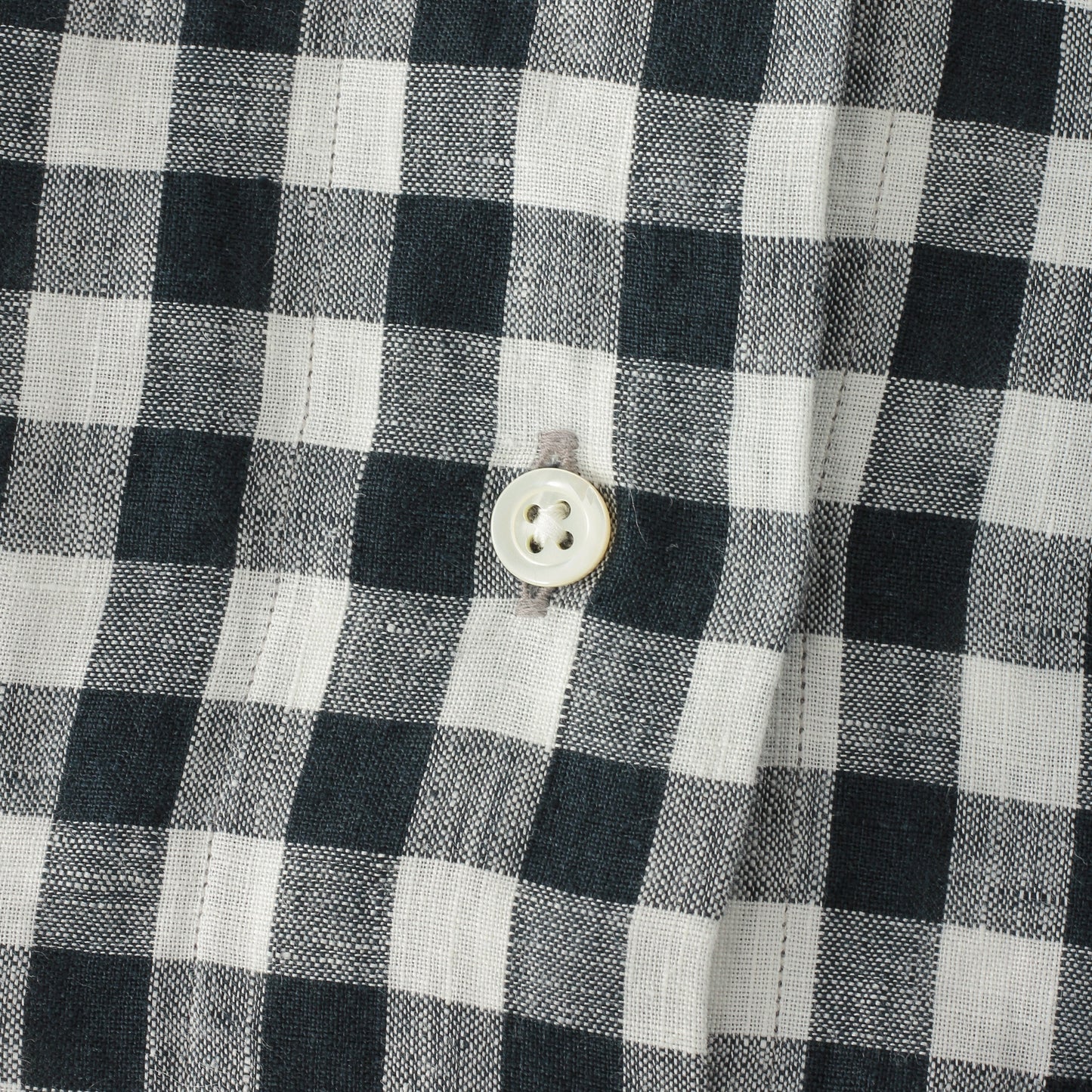 LARGE GINGHAM LINEN SHIRT