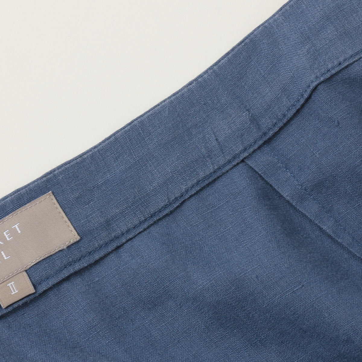 LIGHTWEIGHT LINEN SKIRT