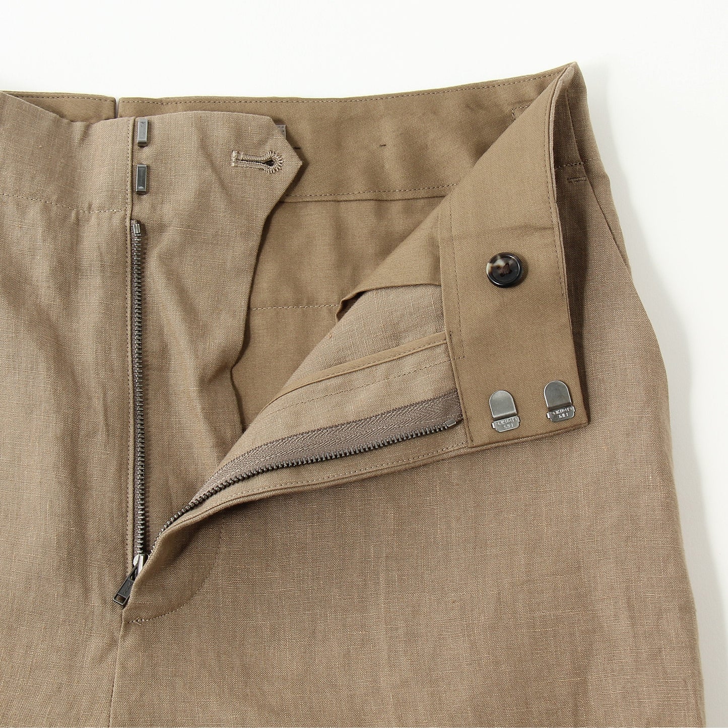 PLAIN LINEN TROUSERS