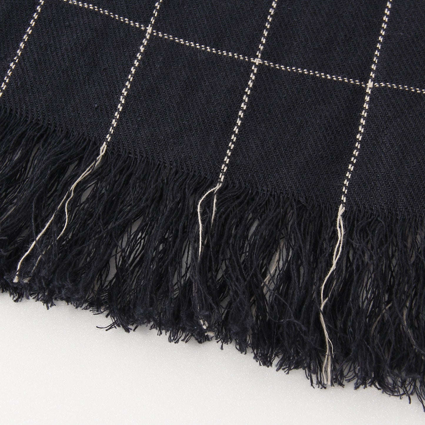 OVERSIZED GRAPH CHECK SCARF