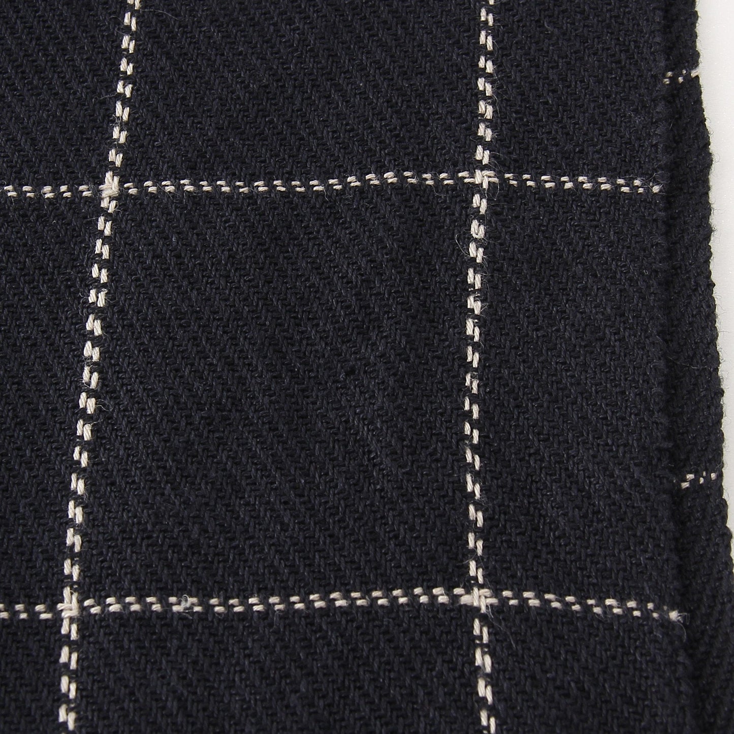 OVERSIZED GRAPH CHECK SCARF