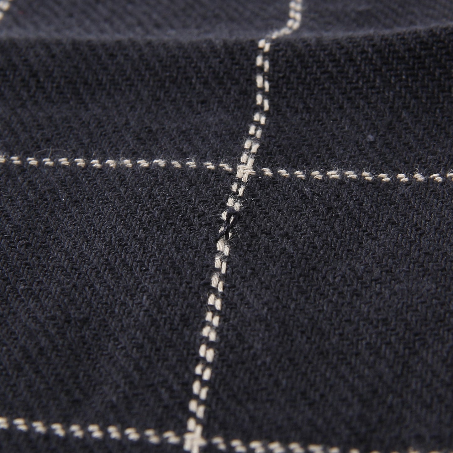 OVERSIZED GRAPH CHECK SCARF