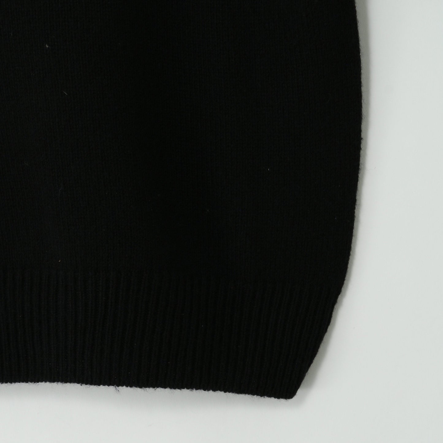 LONG SLEEVE CAST OFF ROLL NECK KNIT