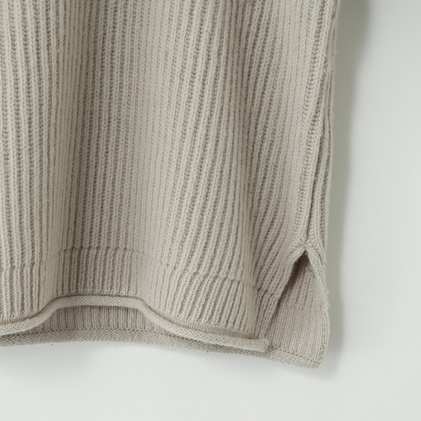 DRY LAMBS WOOL KNIT
