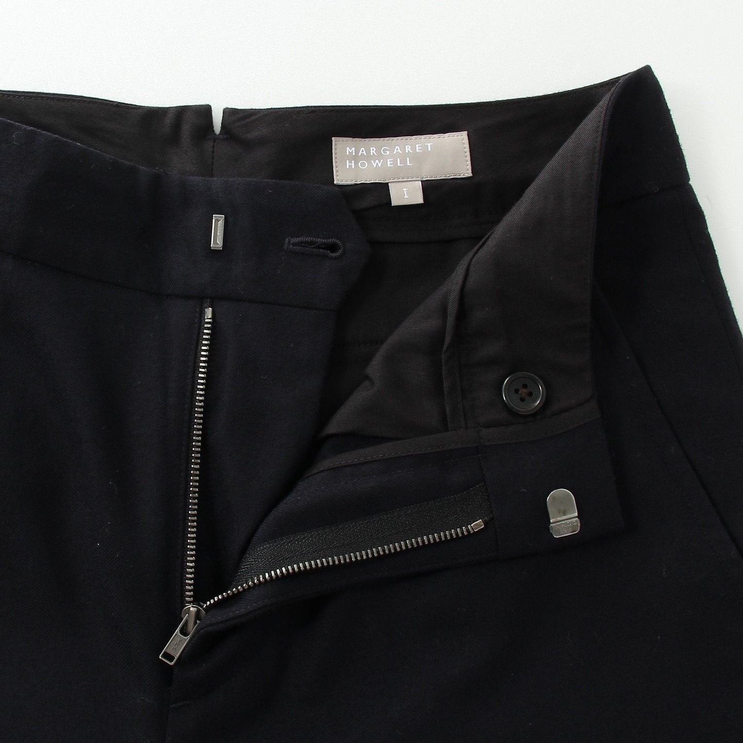 FINE WOOL FLANNEL TROUSERS