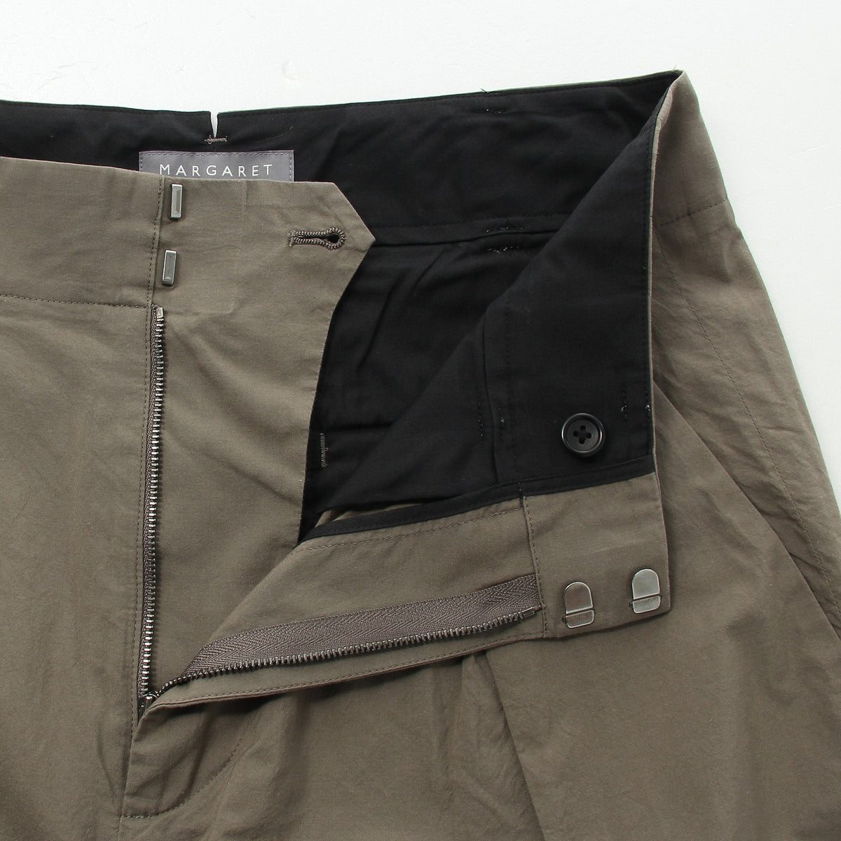 MATT COTTON SILK POPLIN TROUSERS