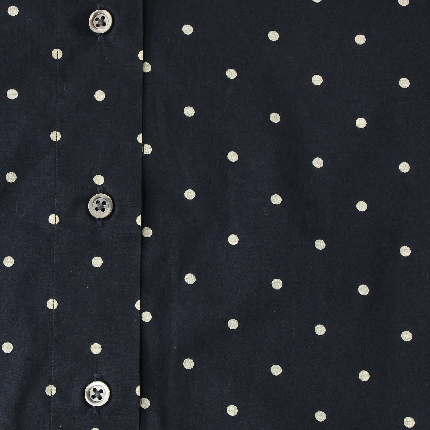 CLOSE SPOT BATISTE SHIRT