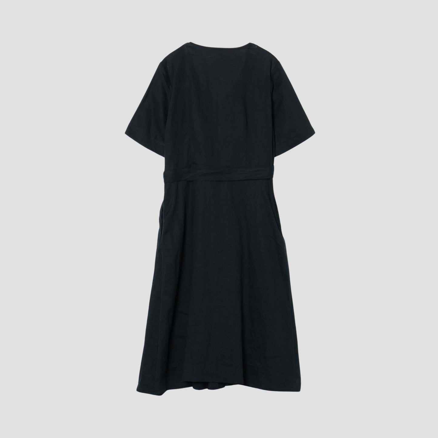 LIGHTWEIGHT LINEN DRESS