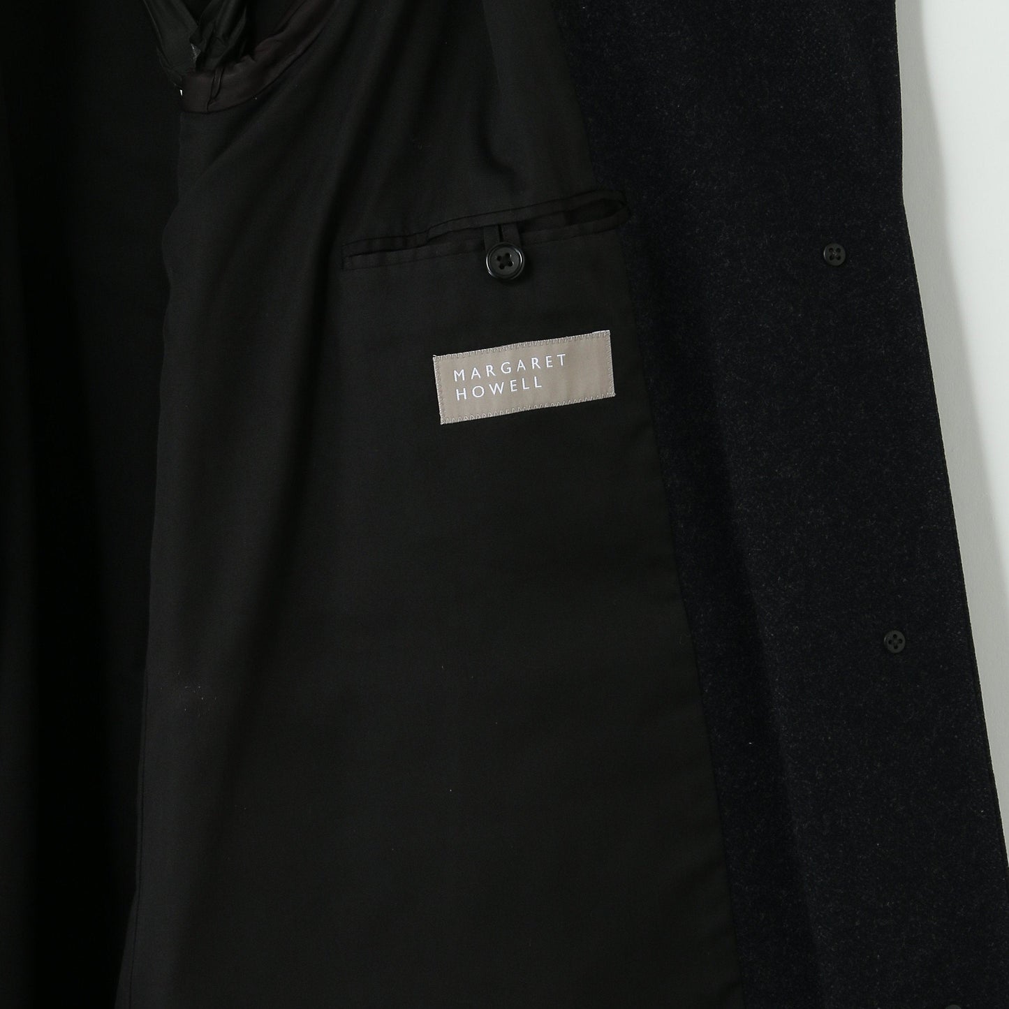 LAMBSWOOL MELTON COAT