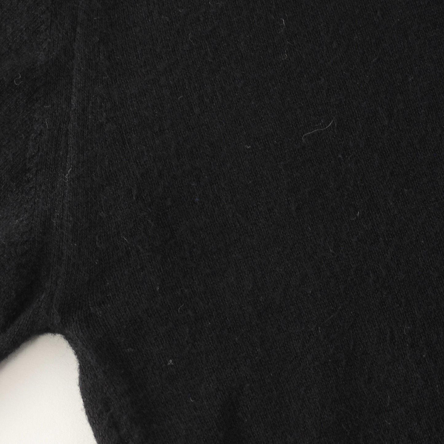 TURTLE NECK KNIT