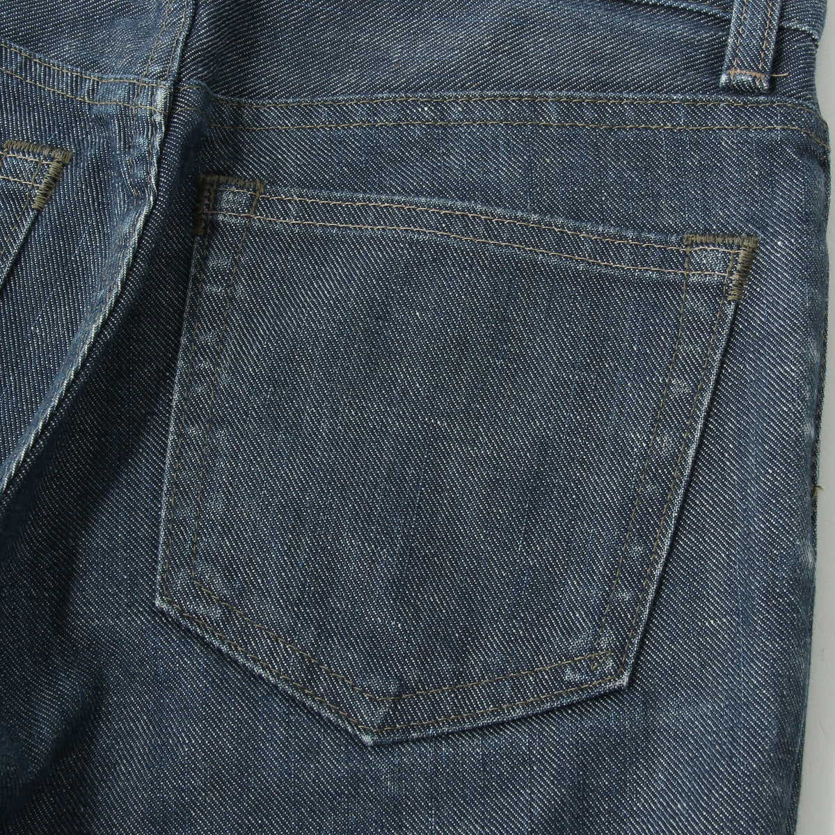 GREY CAST TROUSERS