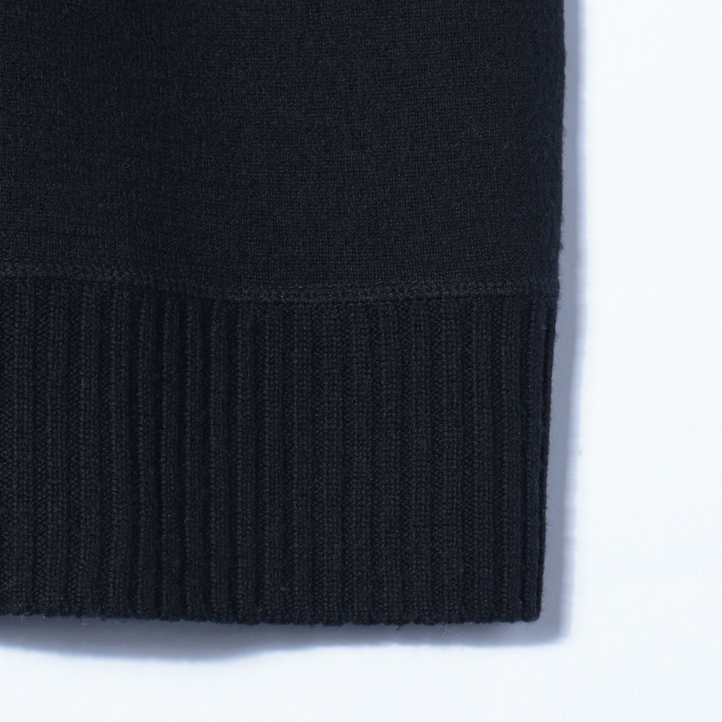 FELTED ROUGH WOOL KNIT