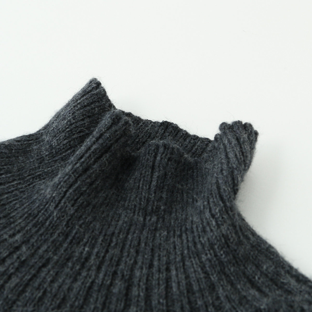 BRITISH MERINO KNIT