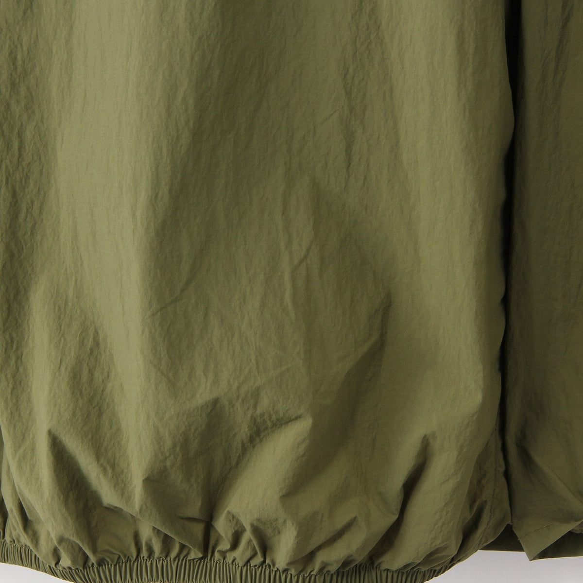 LIGHTWEIGHT NYLON POPLIN COAT