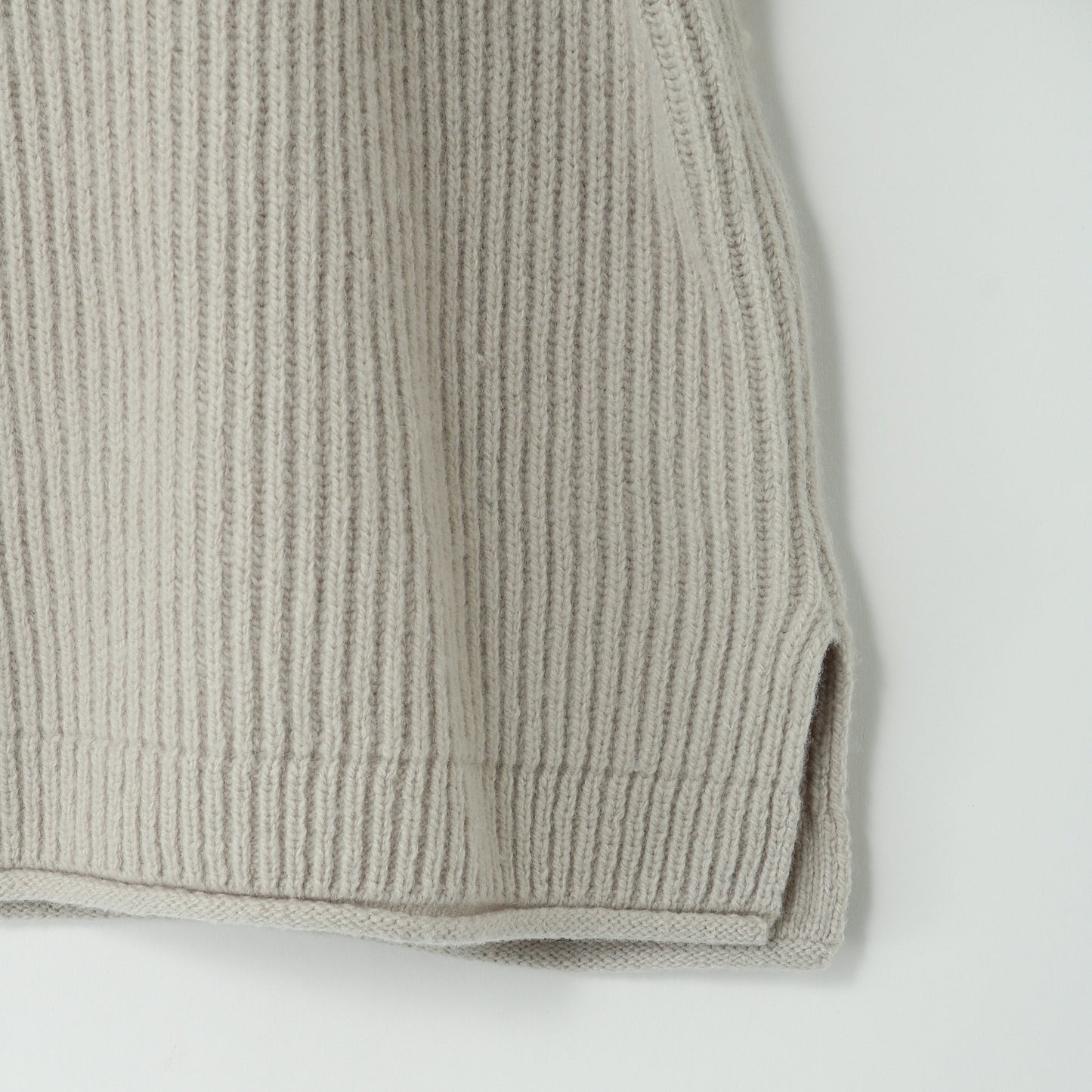 DRY LAMBS WOOL KNIT