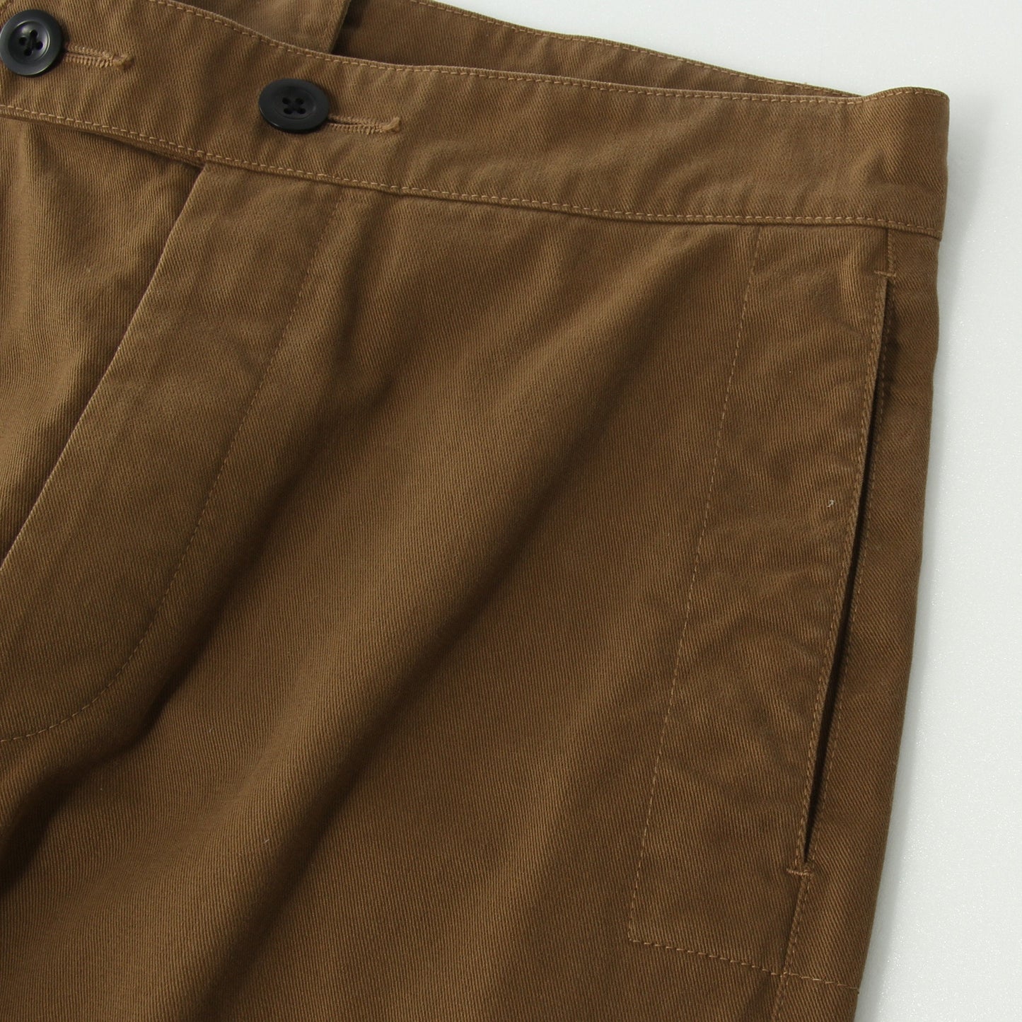 BASIC BRUSHED CHINO TROUSERS
