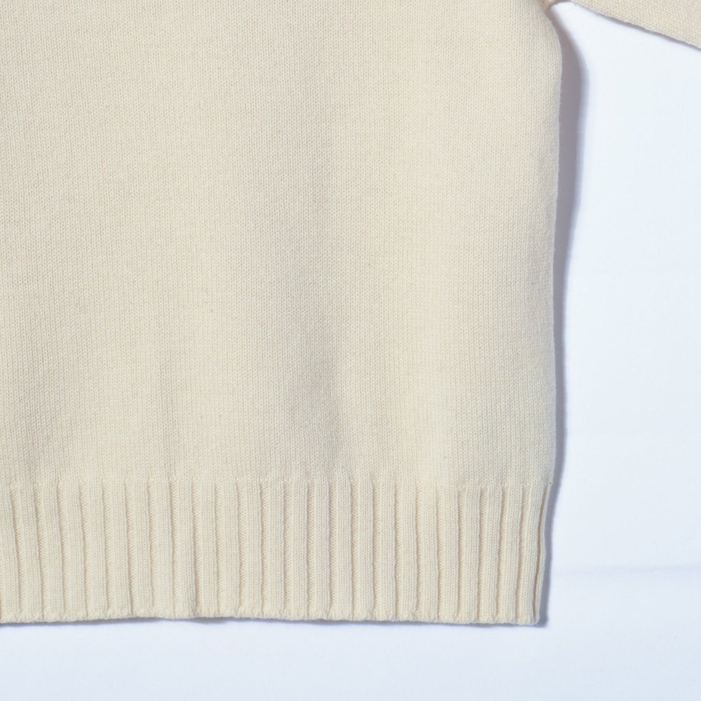 CHUNKY WOOL KNIT