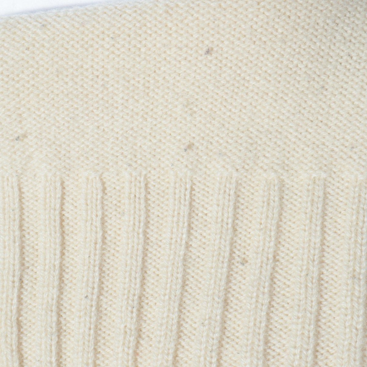 CHUNKY WOOL KNIT