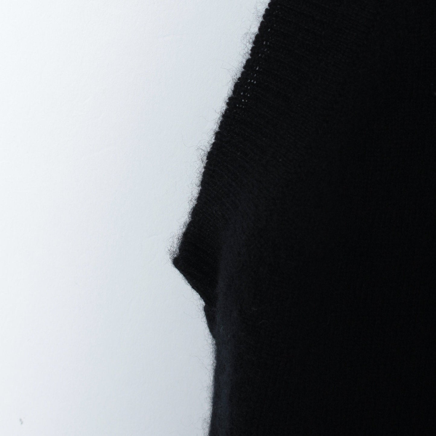 CREW NECK SLIPOVER KNIT