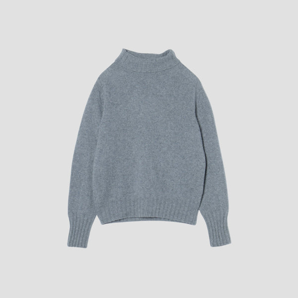 WIDE ROLL NECK KNIT