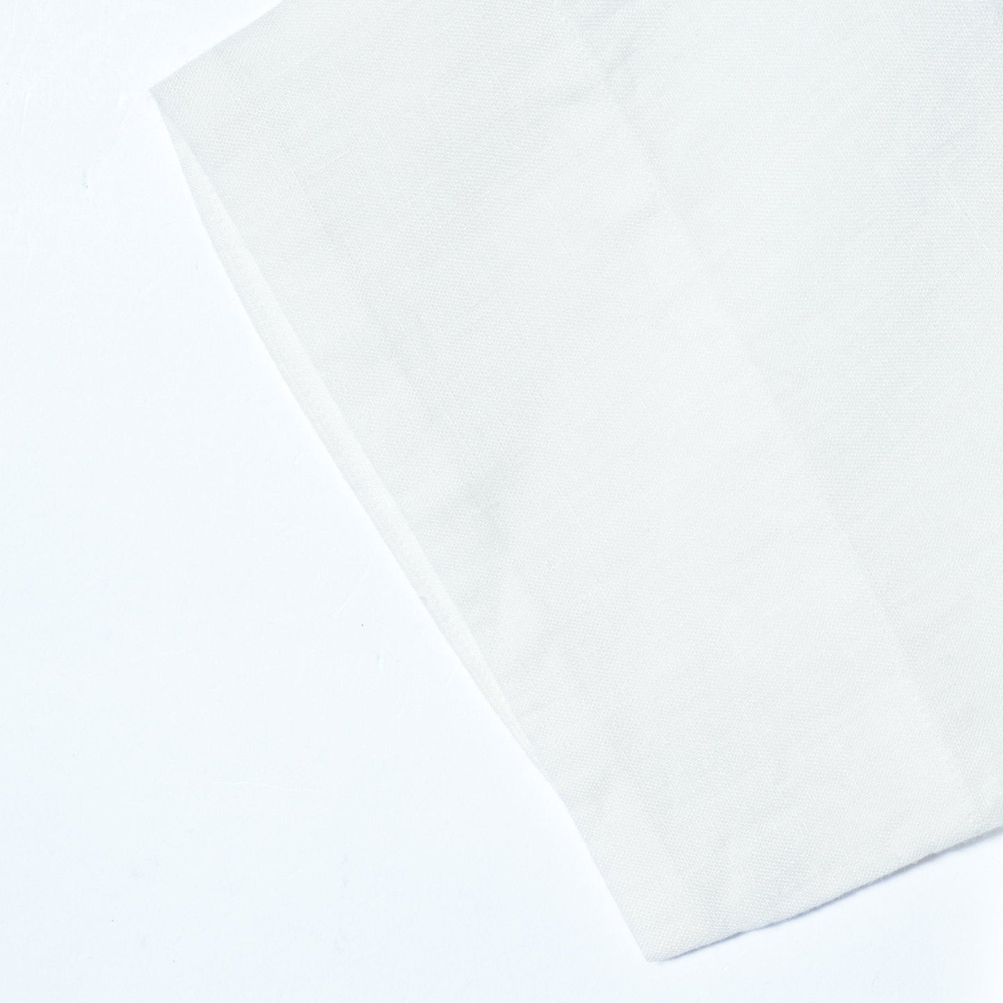 CLEAN LINEN SHIRT