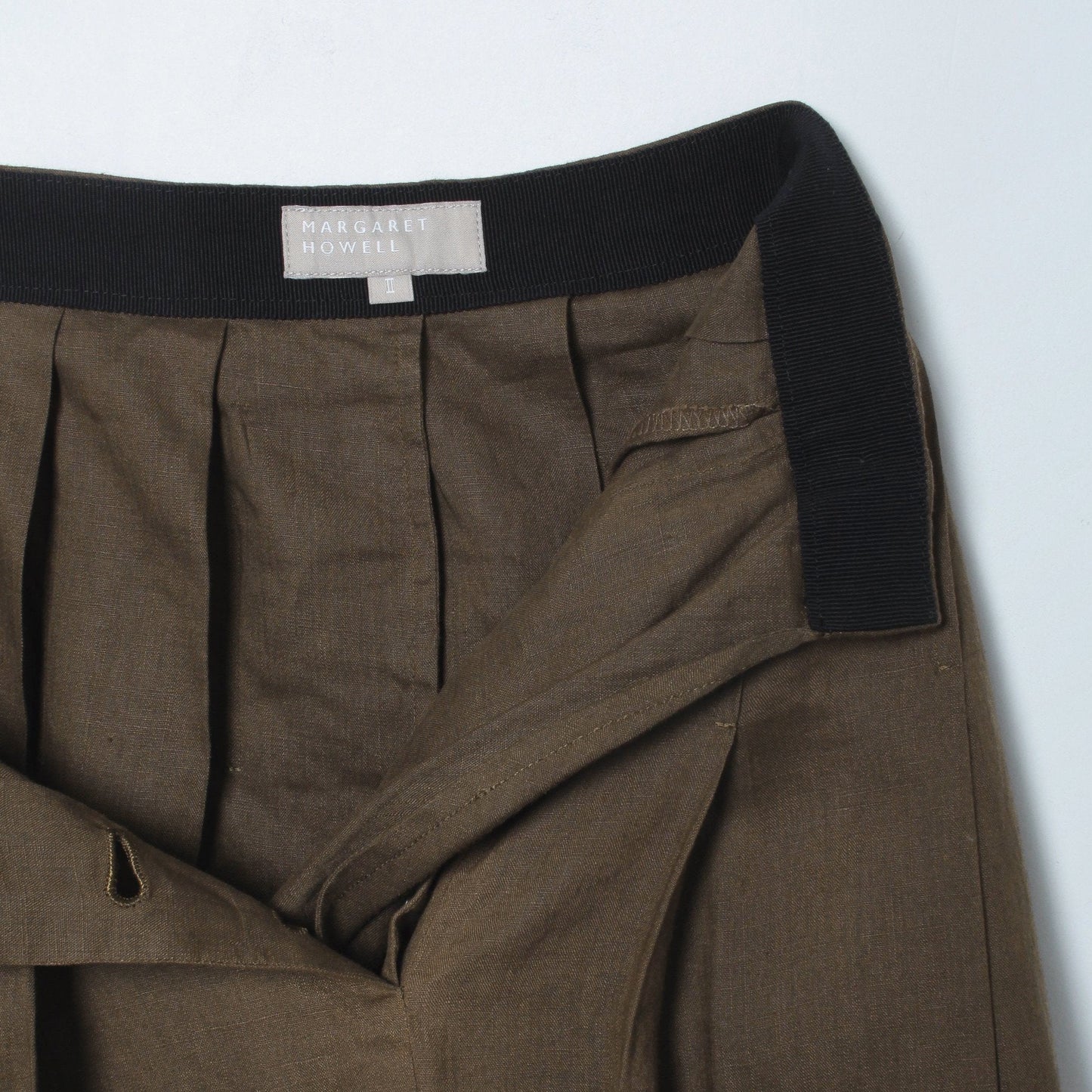 LIGHTWEIGHT LINEN SKIRT