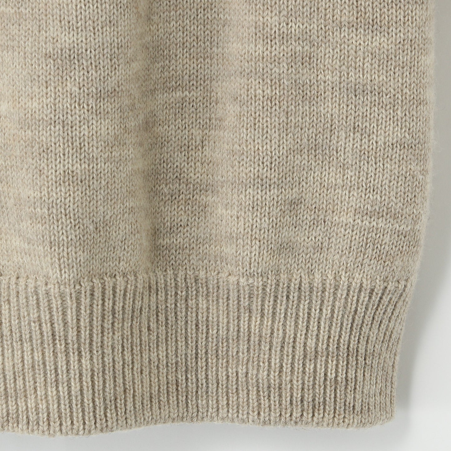 NATURAL WOOL KNIT