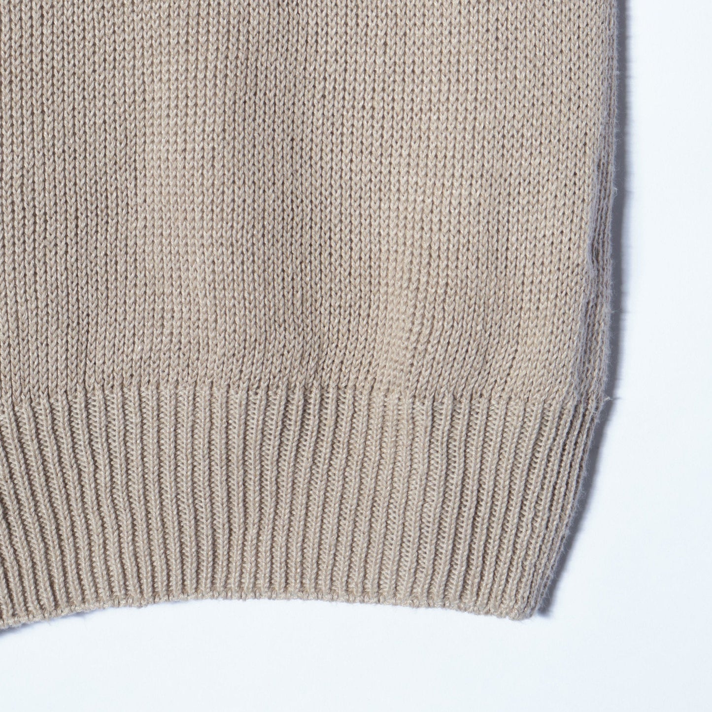 CAST OFF ROLL NECK KNIT