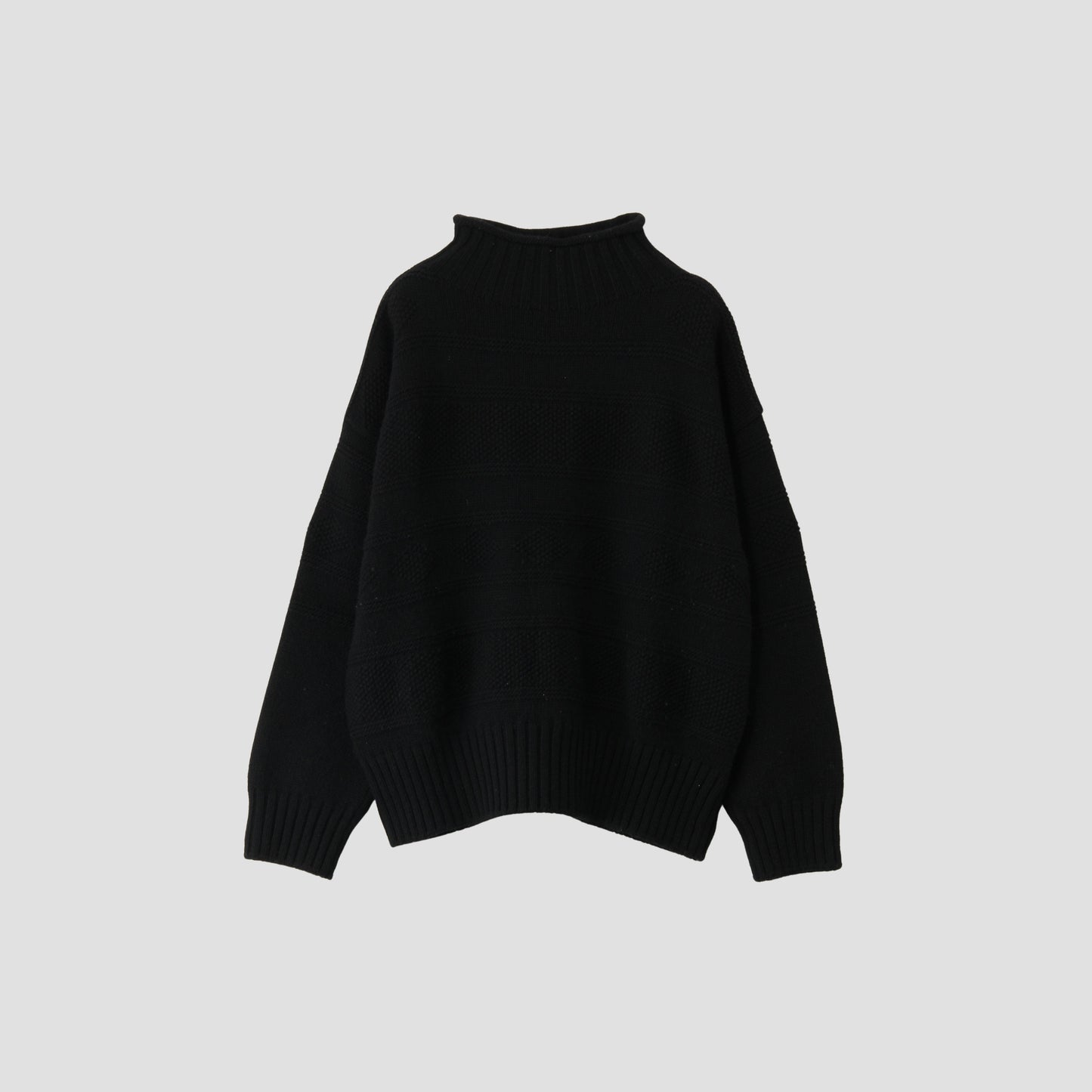 LIGHTWEIGHT WOOL KNIT